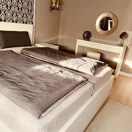 Casa Rehse I Stilvolles Apartment I 24H-Self-Check-In I Kostenlos Parken & Wlan I 55-Zoll-Smart&Kabel-Tv I Oepnv Erfurt Room photo